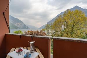 La finestra sul lago