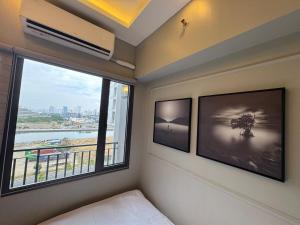 Home of Mari in Shore 2 Residences Room 10107 near Airport, SM MOA, US Embassy Manila by Prime Stay MOA