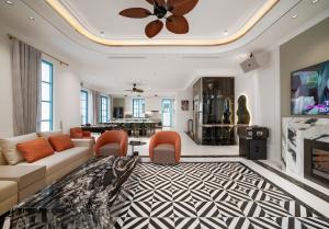 Luxury 7BR Beach Villa with Private Pool Halong Bay