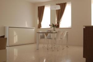 Quirinus Venetia Properties