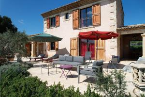 Villas luxury mas with private infinity pool in the heart of the alpilles, 10 persons : photos des chambres