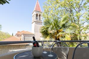 Luxury Escape in Split - Sea, Sun & Serenity