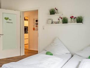 seeglueck OASE - Charmante Unterkunft mit Garten Gästezimmern und Tiny House nahe Universität Insel Mainau und See in Konstanz