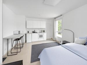 Studio lumineux avec balcon privé