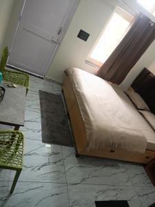 Athalia Residency by Moon Stay