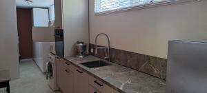 Vakantiehuis met sauna, omheinde tuin & nabij strand VP087