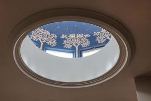 Stunning Cupola Apt-Steps from San Babila & Duomo