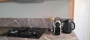 Vakantiehuis met sauna, omheinde tuin & nabij strand VP087