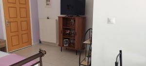 Andigonis House - near beach