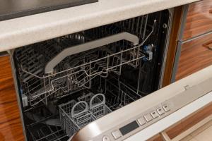 Włochy Fasolowa 2-Bedroom Apartment by BookingHost