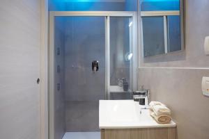 Habitación Doble Deluxe con ducha