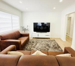 Comfy Luxury Space Near Go Station and Downtown