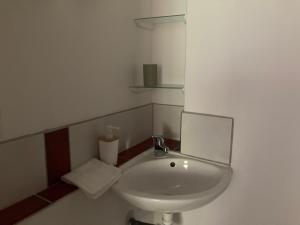 Logement indépendant dans belle maison de village