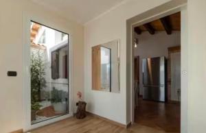 Villa Alicudi - Luxury Seaside con Piscina