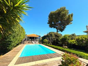 Cannes Charming Villa Hideaway Secret Garden & Pool Near Centre