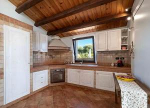 Villa Alicudi - with private pool just steps from the sea