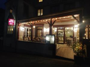 Hotels Hotel restaurant Notre Dame : photos des chambres