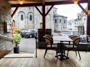 Hotels Hotel restaurant Notre Dame : photos des chambres