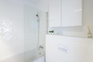 Mieszczańska 46 - Nowoczesny apartament z 2 sypialniami - taras, parking, centrum - Wrocław - Fair Rentals