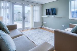 Ridgeway Hideaway - 1 Bedroom Holiday Home - Manorbier