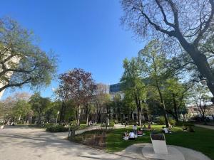 Museum Avenue 2-BR Residence