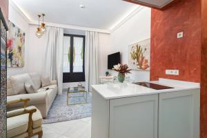 Genteel Home Plaza del Museo