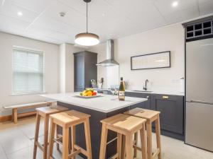 1 Chapel Lane House Clifden