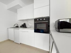 Appartements Studio moderne avec terrasse privee et parking : photos des chambres