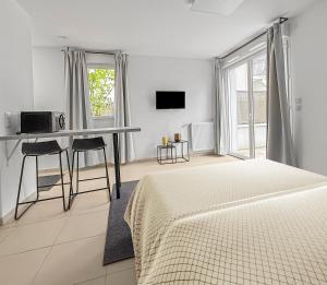 Studio moderne avec terrasse privée et parking