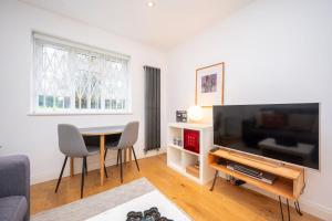 Cosy 1 Bedroom Flat Nestled in De Beauvoir Town - Pass the Keys