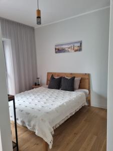 Albatross Green Apartment