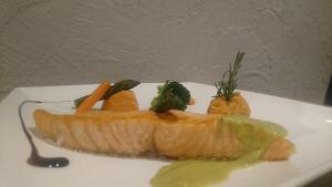 Hotels Logis Hotel - Restaurant Residence Les Cedres : photos des chambres