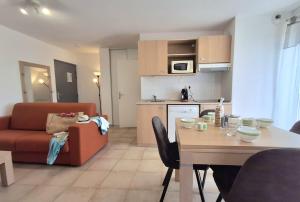 Villas MELODY - Appartement climatisé 46 pers