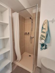 Appartements Villas MELODY - Appartement climatise 4/6 pers : photos des chambres