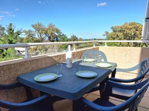 Appartements Villas MELODY - Appartement climatise 4/6 pers : photos des chambres