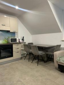 Komac Apartma & Glamping BLED