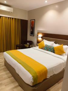 Park Residency Adoor