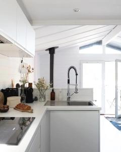 Stilted Cabin By Lake Lacanau