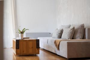 Acropolis Atmospheric Apartment