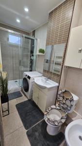 THE REVA, Civic Center Apartment