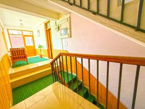 Hotel Alpine Near Mall Road Manali