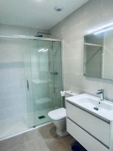 Beautiful brand new - Estepona beach side apartment