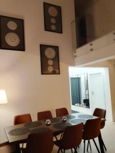 Nowoczesny dom z plażą