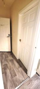 Cozy One-Bedroom Studio Flat !