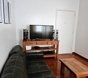 Amplio departamento 3 ambientes en Recoleta