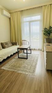 Apartment with pool in Green Diamond