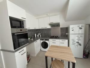 Cocon lumineux avec cour privée