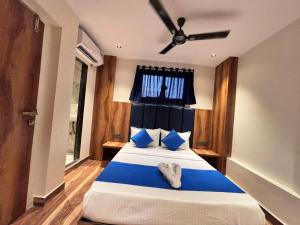 Hotel Lavish Park