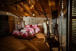 13Th Century Cévennes Farmhouse With Natural Pool
