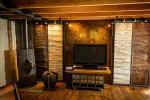 13Th Century Cévennes Farmhouse With Natural Pool